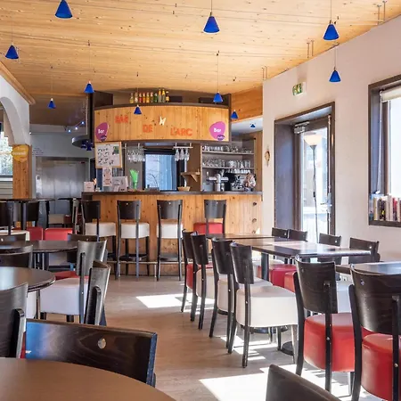 2 For 5 People Balcony لانسليفلارد