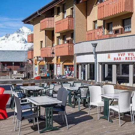 2 For 5 People Balcony Lanslevillard