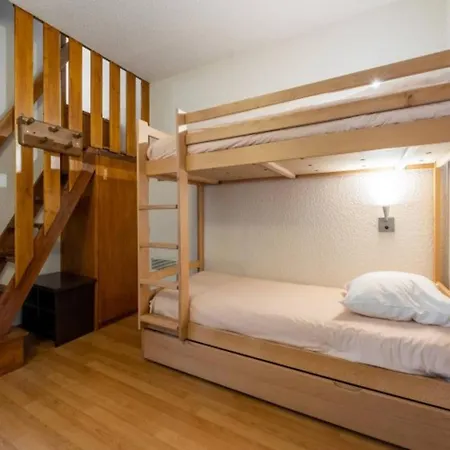 2 For 5 People Balcony Holiday home Lanslevillard